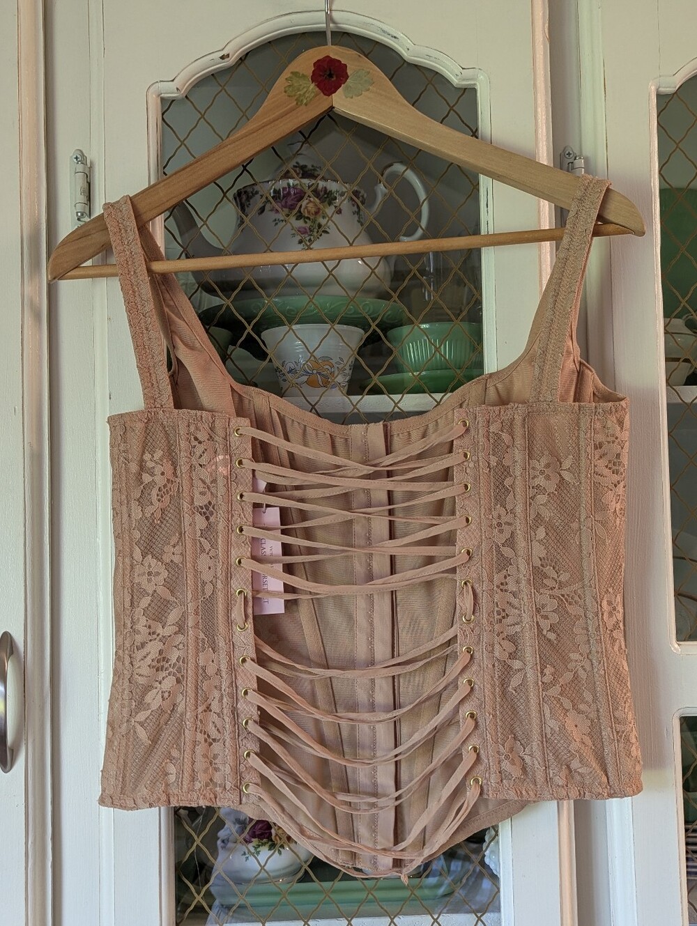 🩷🆕VS The Classic Corset Praline Lace Fitted Top with Lace-Up Back Gold Bodycon - Picture 13 of 16